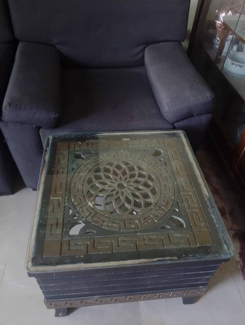 sofa set with table 3