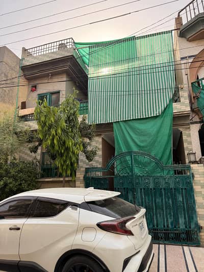 5 MARLA SOLIDLY BUILT DOUBLE-STORY HOUSE FOR SALE IN JOHAR TOWN LAHORE