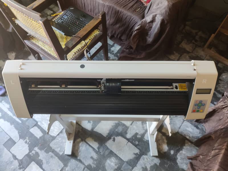 Cutting Plotter 2