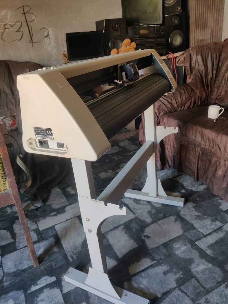 Cutting Plotter 3