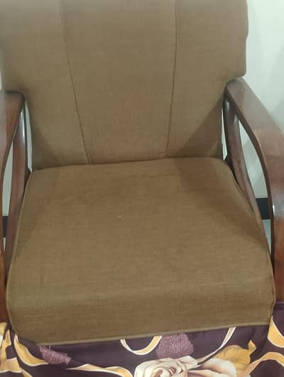 Title: 7 Seater Sofa Set For Sale Brown - Good Condition
