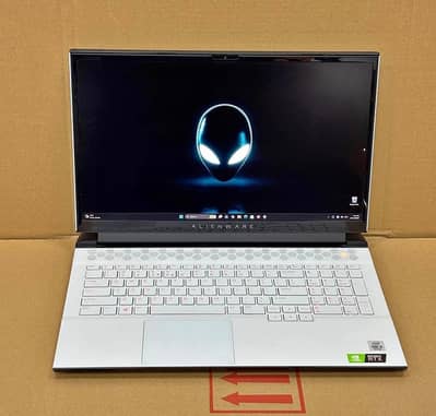 Dell Alienware m17 | i9 10th Gen | RTX 3080 16GB | 32GB | 512GB SSD