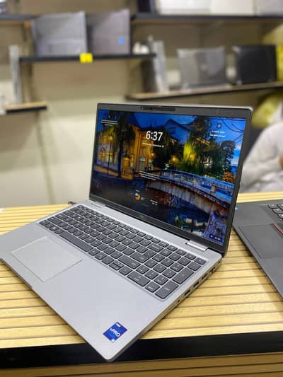 Dell Latitude 5530 Core i5 12th Gen | Dell Latitude Series Available