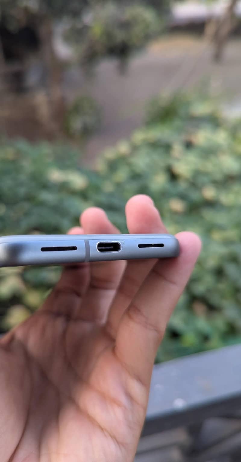 Google Pixel 8 3