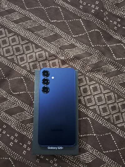 Samsung Mobile S25 Plus