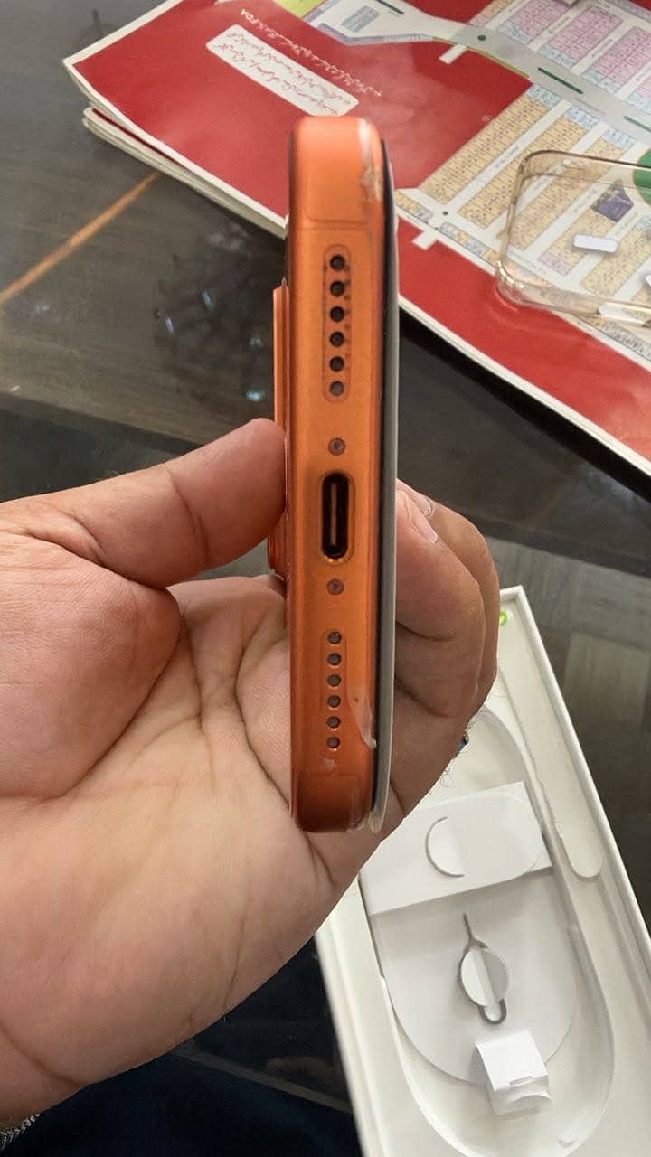 Apple iPhone 17 Pro Max 6