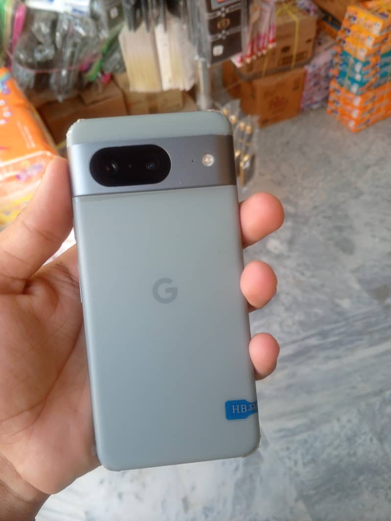 Google Pixel 8 1
