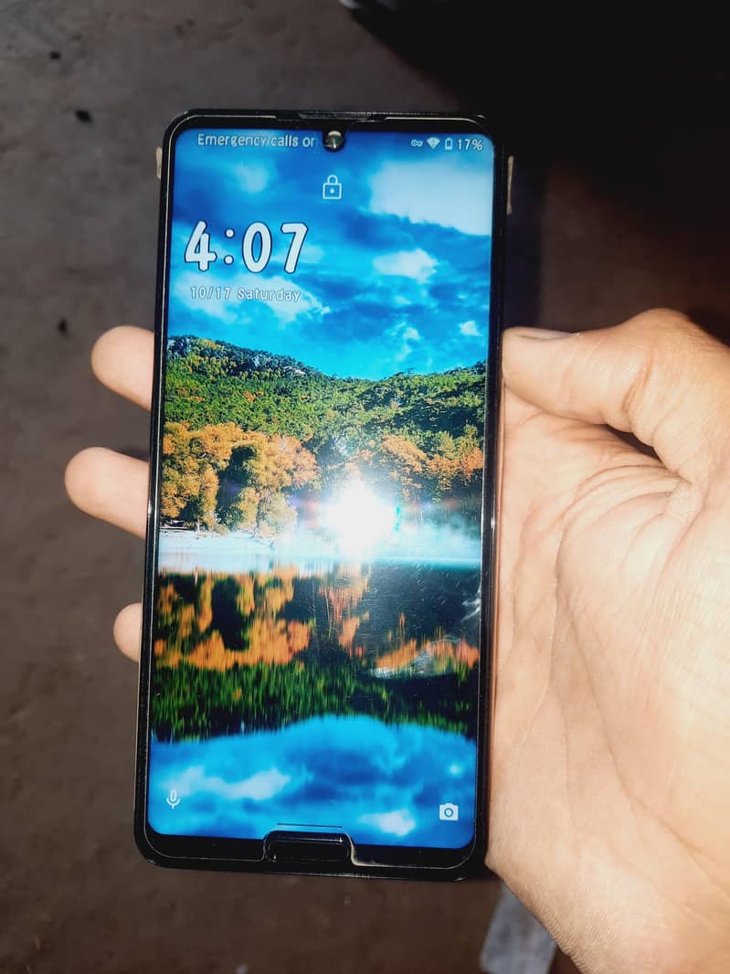 Sharp Aquos R5G 2