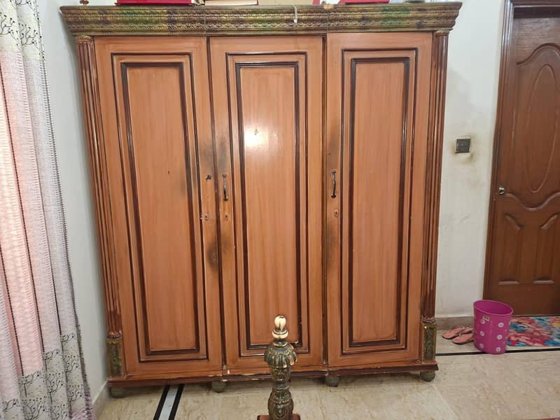 Motiwala sheesham bed set 1