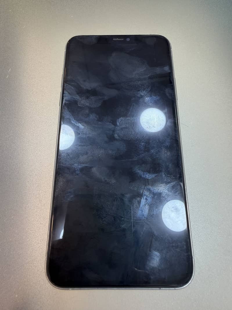 Apple iPhone 11 Pro Max 1