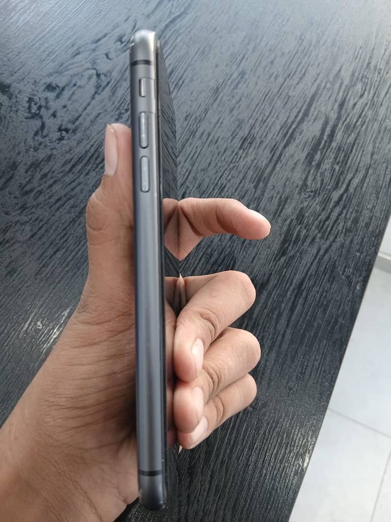 Apple iPhone 11 2