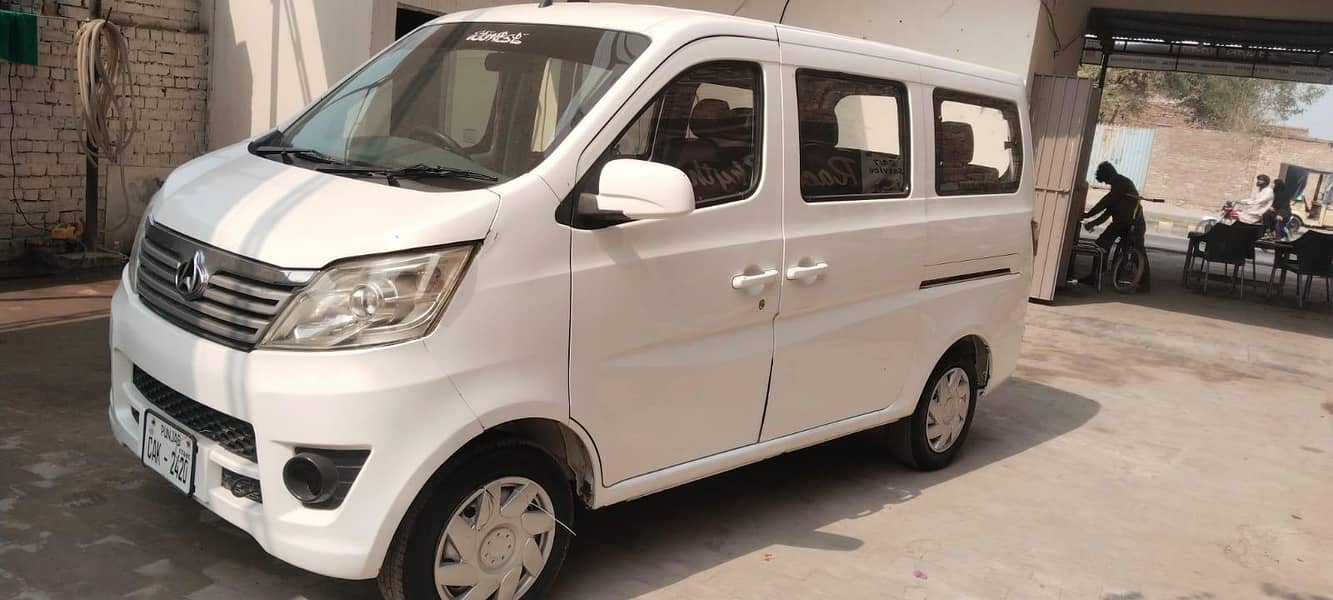 Changan karvan 4
