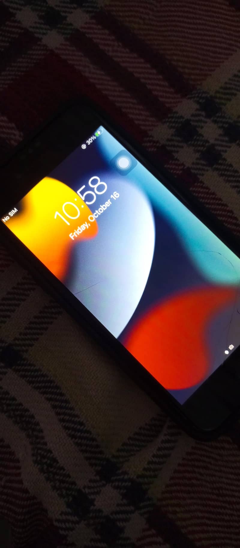 Apple iPhone 7 0