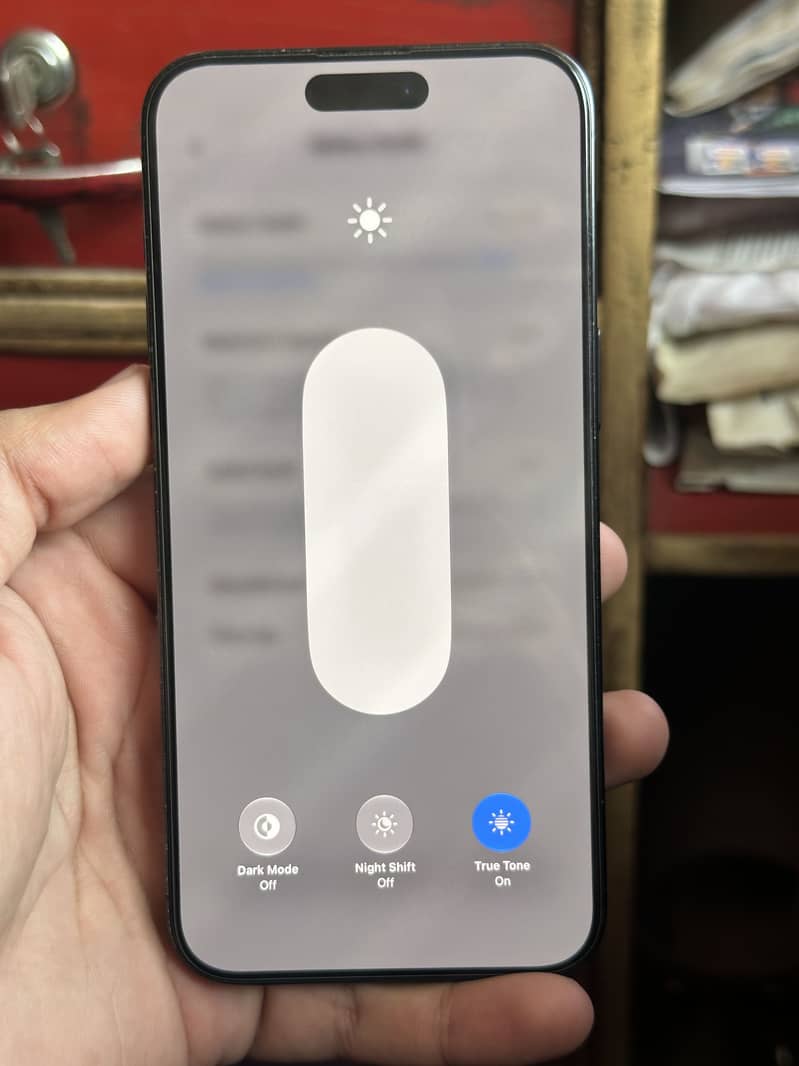 Apple iPhone 15 Pro Max 7