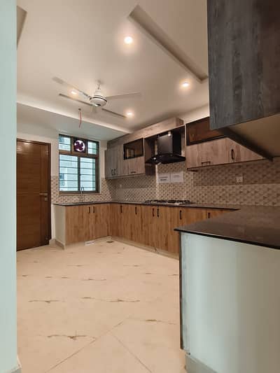 Premium 4-Bedroom Apartment on the 7th Floor | Askari 12, Sector Q, Phase 9 Prism