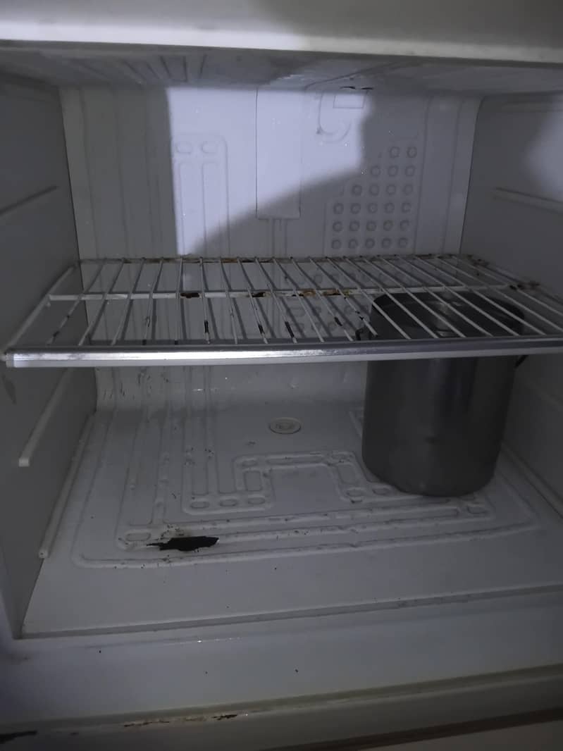 Dawlance Fridge 7