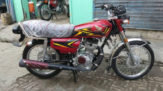 bike totally genuine hai nbr All Punjab bio available