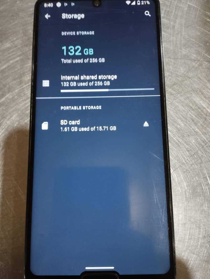 Sharp Aquos R5G 2