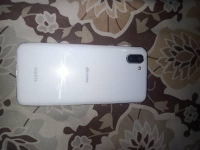Sharp Aquos R2