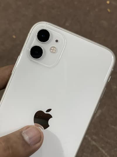 I phone 11 Factory unlocked