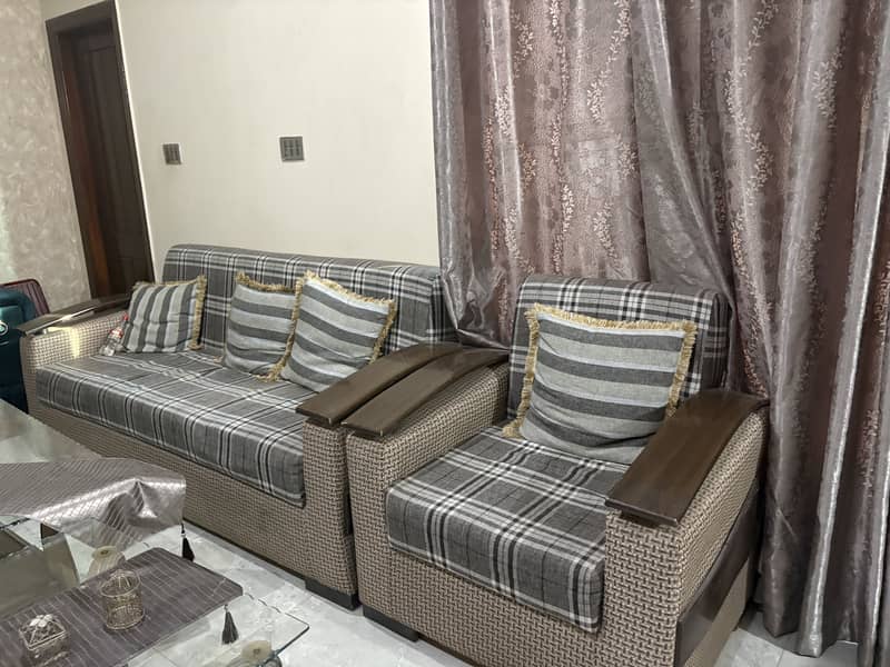 6 seater sofa set 0