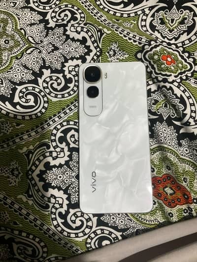 Vivo Y400