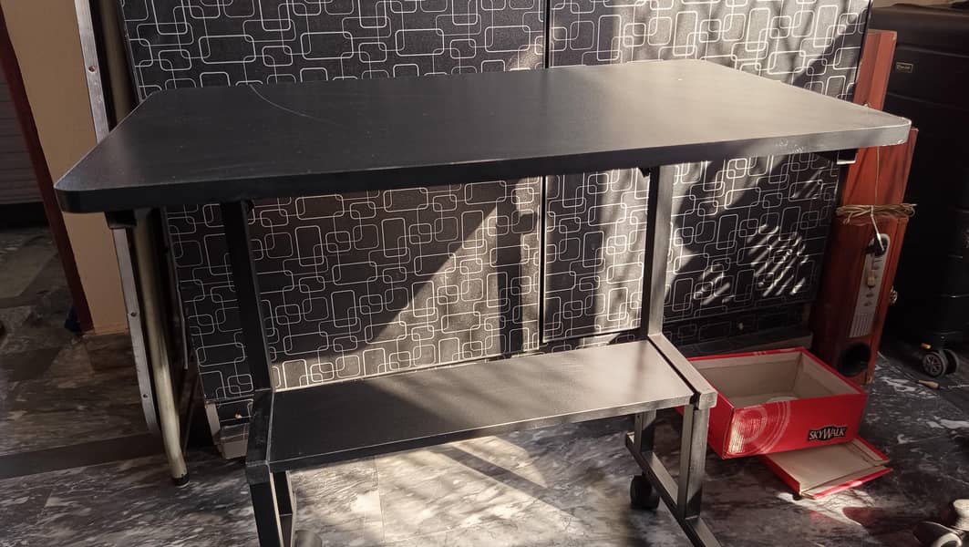 Office laptop table 2