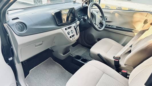 Daihatsu Mira 2012