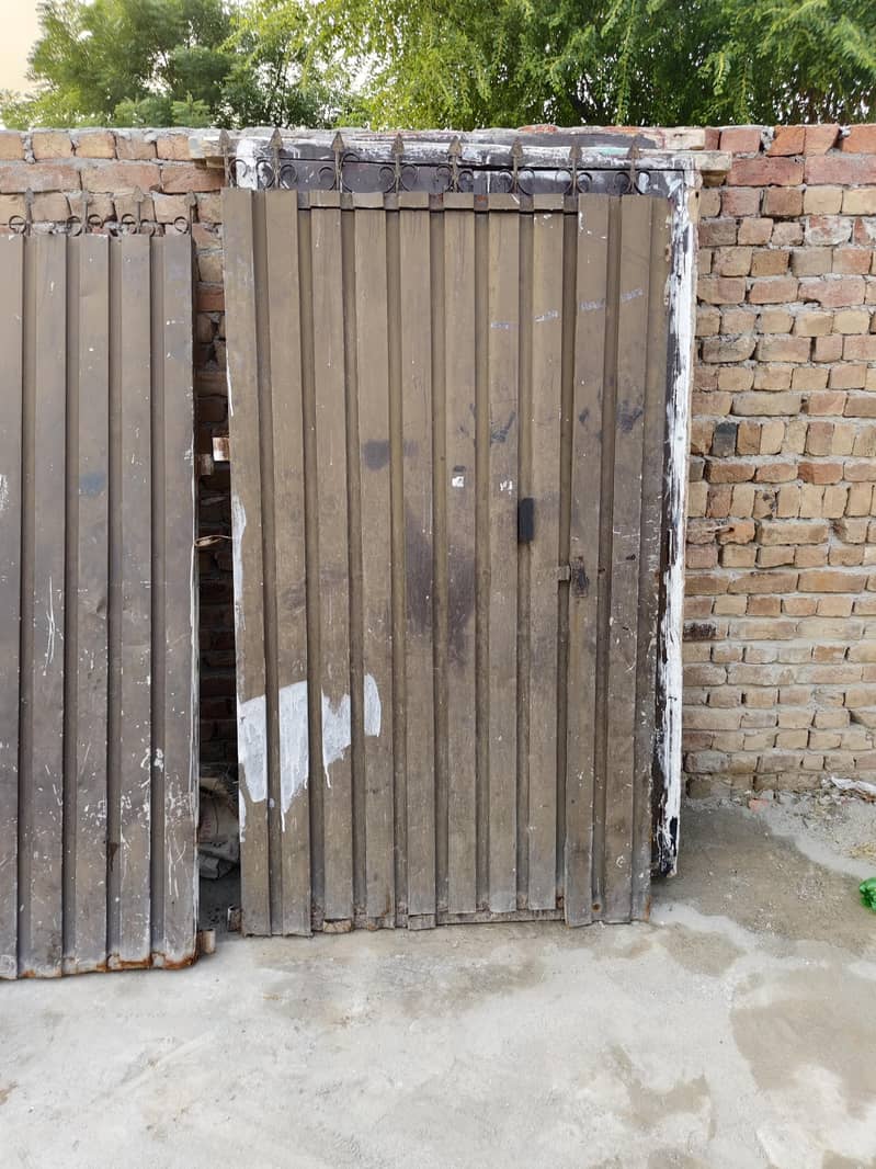 Main Gate Excellent Condition 2