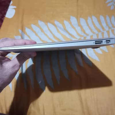 MacBook