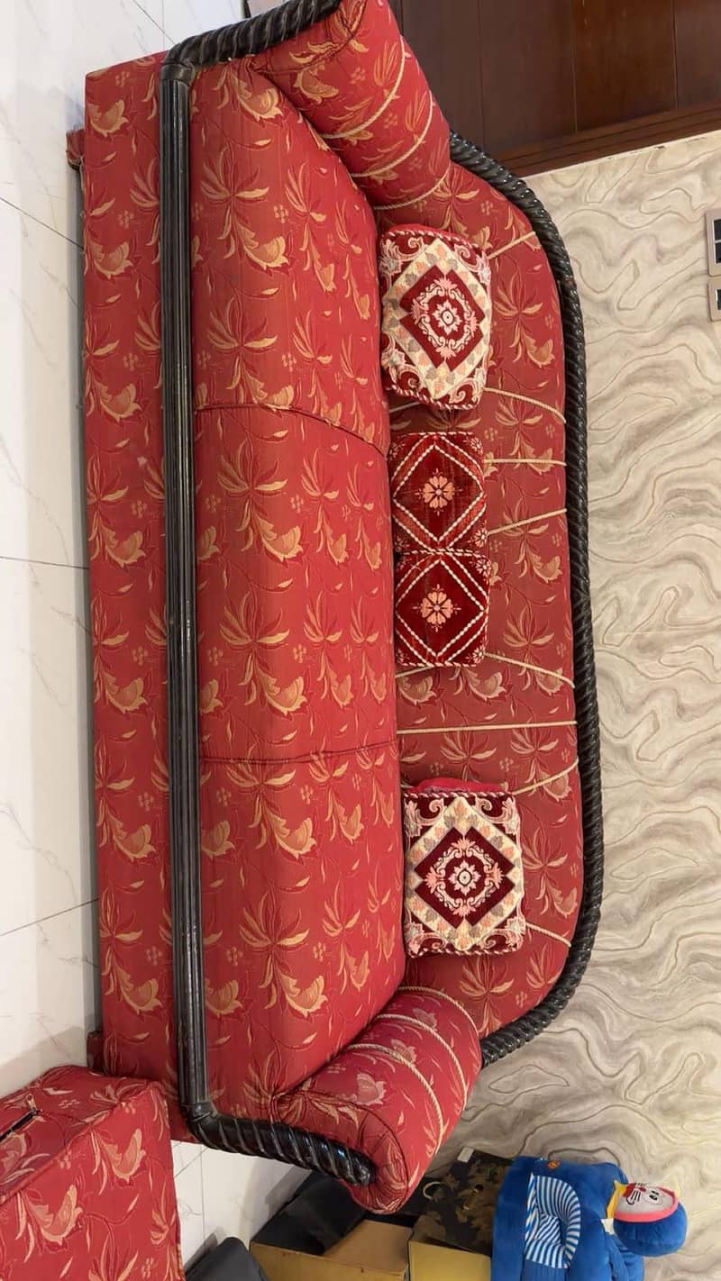 Sofa Set with cushions 1