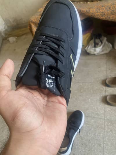 walk brand shoes with box 45 size 03287742990