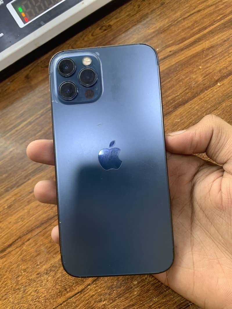 Apple iPhone 12 Pro 4
