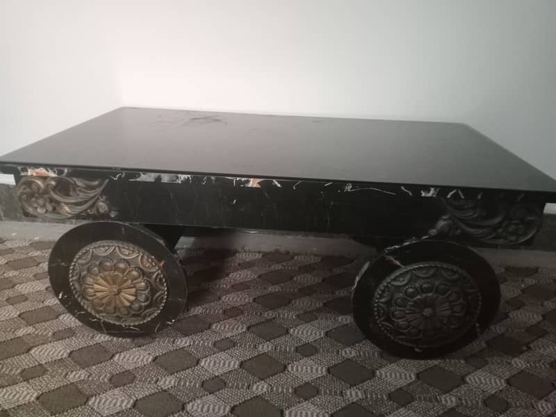 center table like new 0