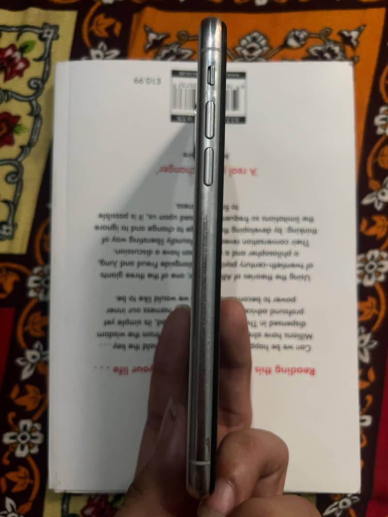 Apple iPhone X 2