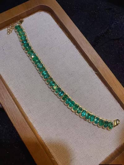 EMERALD BRACELET