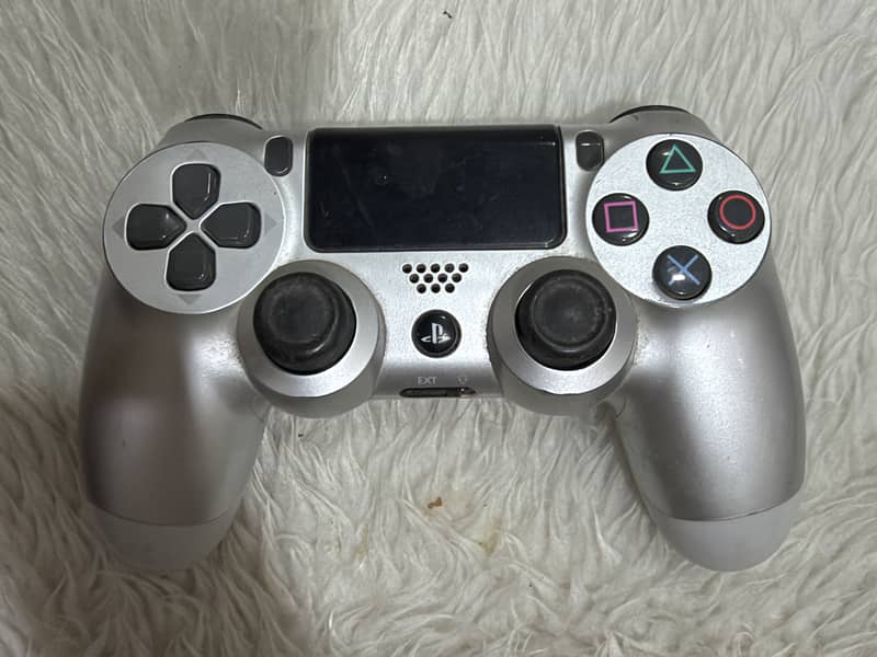 Sony PS4 Slim 500GB with 3 Controllers for Sale 4