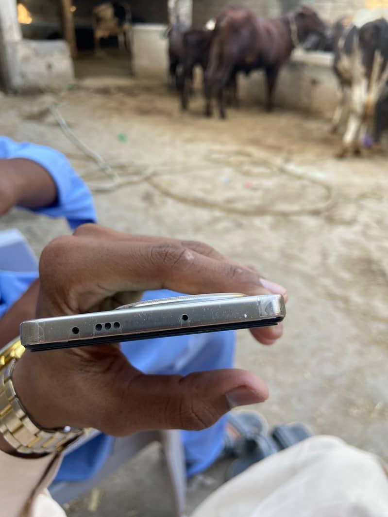 Tecno CAMON 30 5