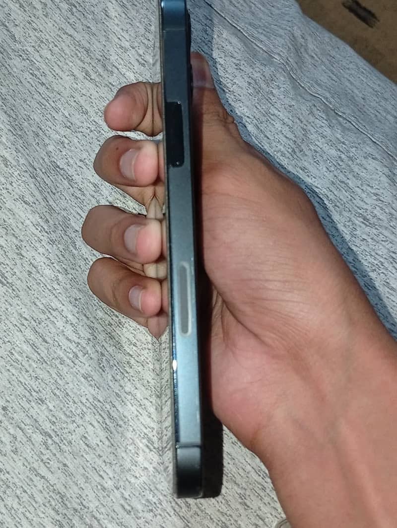 Apple iPhone 12 Pro 1