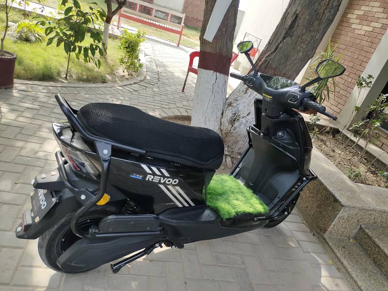 Revoo C32 EV Scooty 2026 Condition | Aftermarket Upgrade 4