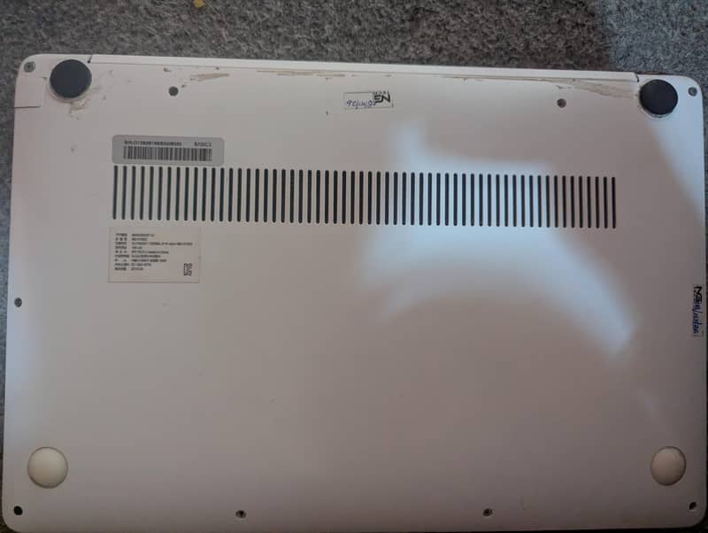 BasicBook 14 Laptop 4