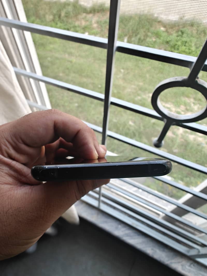 One Plus 10 Pro 5