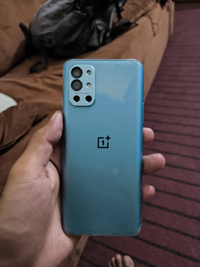 One Plus 9 Pro 1