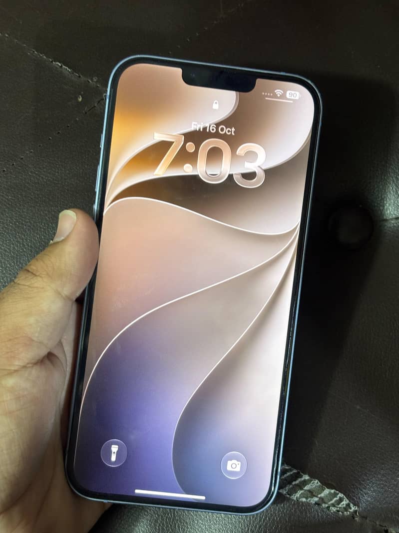 Apple iPhone 14 plus 3