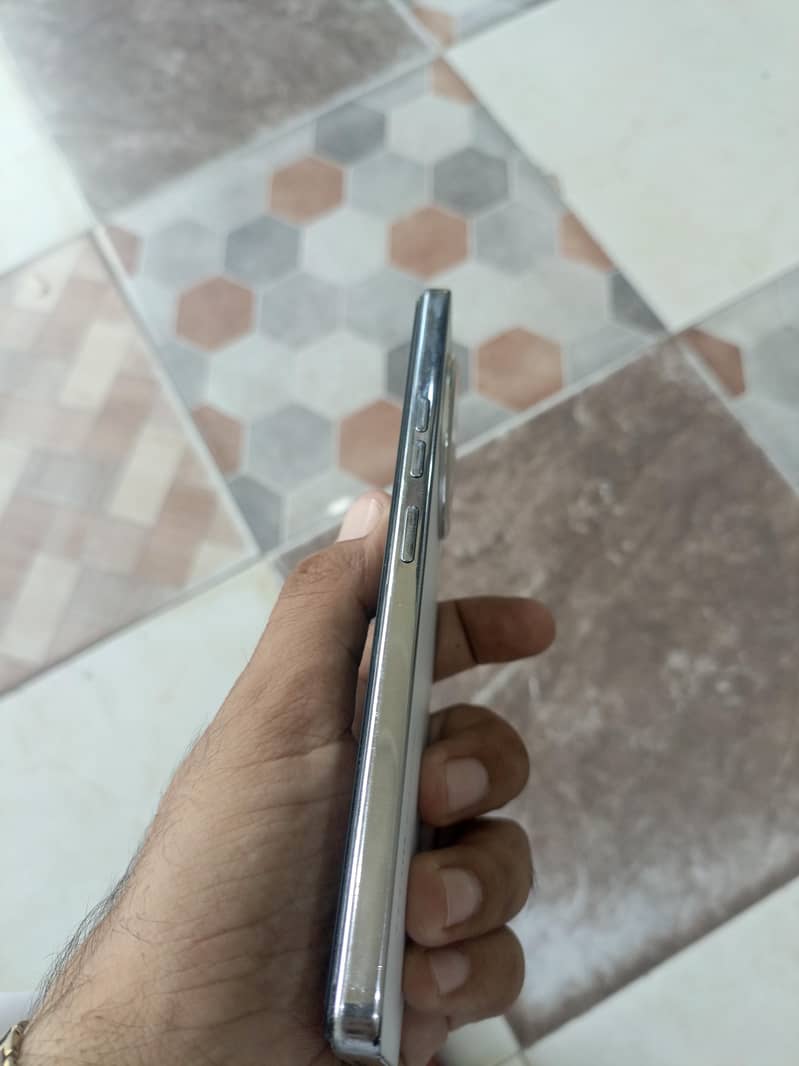 Tecno CAMON 30 3