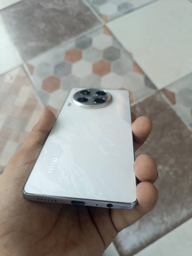 Tecno CAMON 30 5