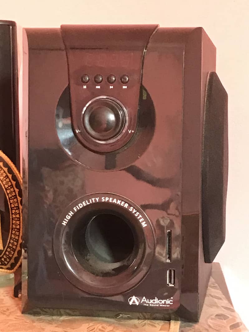 Audionic 5