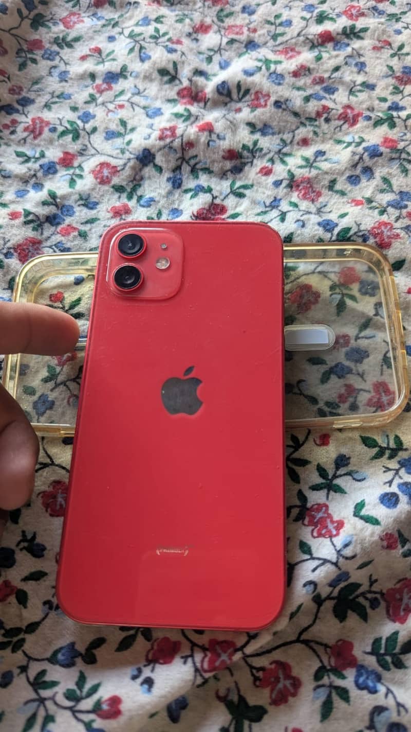 Apple iPhone 12 4