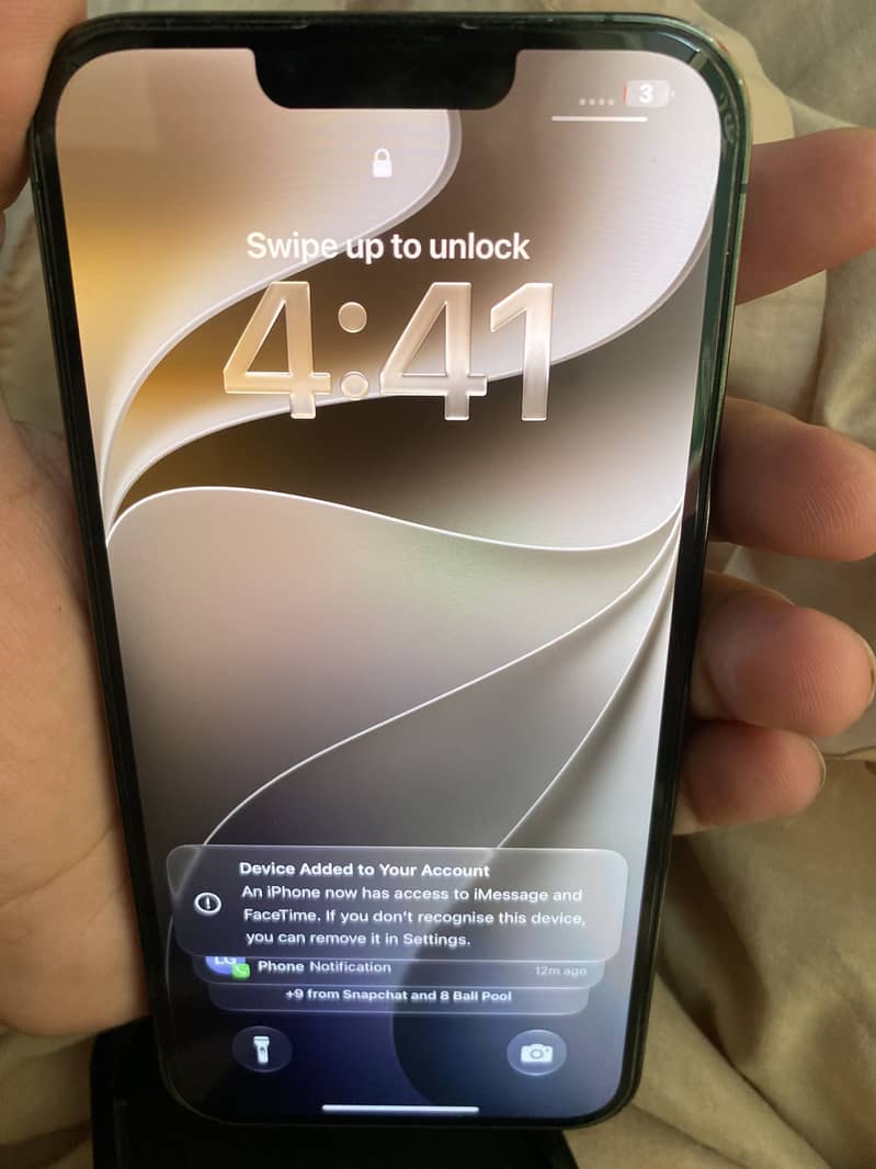 Apple iPhone 13 Pro Max 1