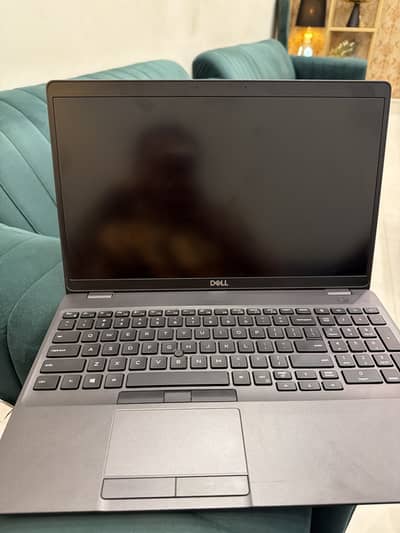 Dell Laptop latitude 5500